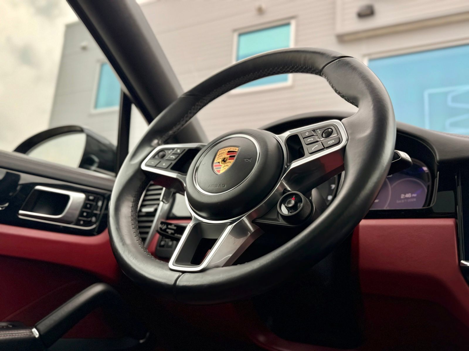 Used 2021 Porsche Cayenne Coupe AWD/4WD image 54