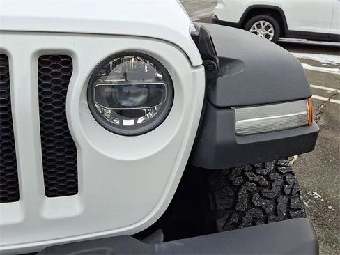 Certified 2022 Jeep Wrangler Unlimited Sport image 28