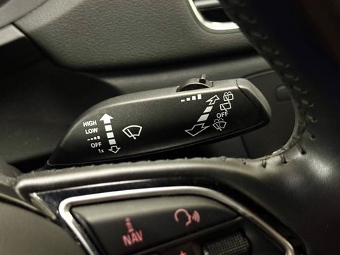 Used 2017 Audi Q3 2.0T Premium FWD image 24
