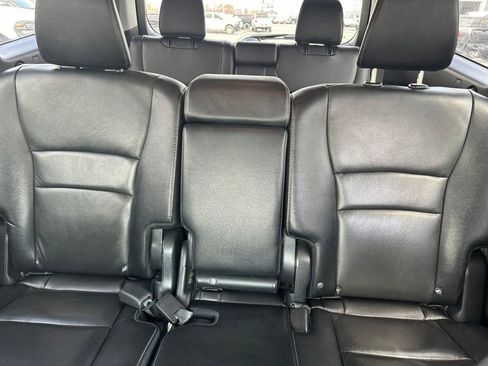 Used 2017 Honda Pilot EX-L image 13