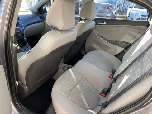Used 2015 Hyundai Accent GLS w/ Option Group 02 image 9