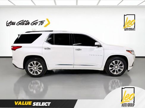Used 2018 Chevrolet Traverse Premier image 4
