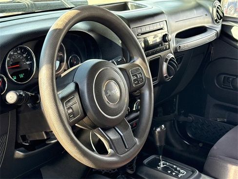 Used 2013 Jeep Wrangler Unlimited Sport image 20