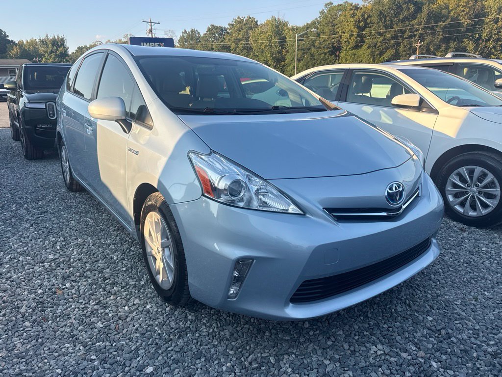Used 2013 Toyota Prius V Two FWD image 2