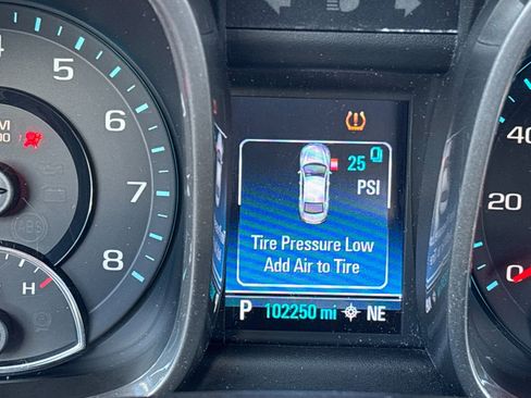 Used 2013 Chevrolet Malibu LTZ image 24