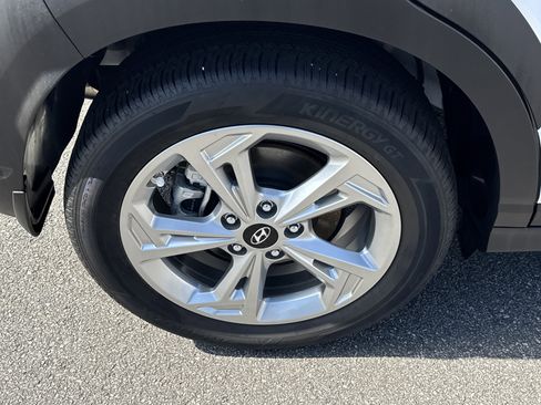 Used 2023 Hyundai Kona SEL w/ Convenience Package image 22