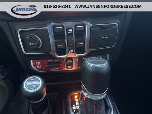 Used 2021 Jeep Gladiator Rubicon AWD/4WD image 24