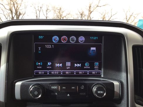 Used 2018 GMC Sierra 1500 SLT image 13