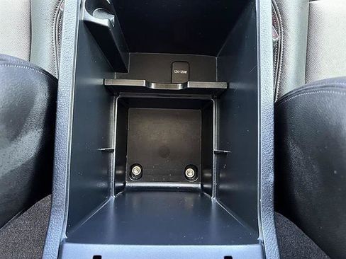Used 2022 Toyota 4Runner SR5 RWD image 31
