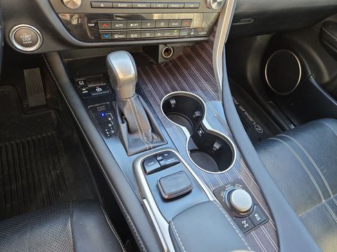 Used 2018 Lexus RX 350L Luxury image 22