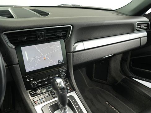 Used 2019 Porsche 911 Carrera 4 AWD/4WD image 48