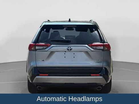 Used 2023 Toyota RAV4 XSE AWD/4WD image 5
