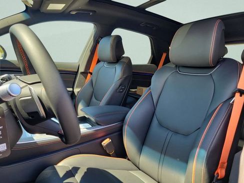 New 2026 Genesis GV70 2.5T Sport Prestige AWD/4WD image 21