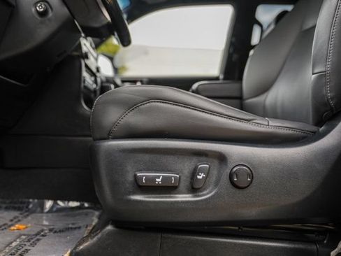 Used 2022 Lexus GX 460 w/ Black Line Special Edition AWD/4WD image 38