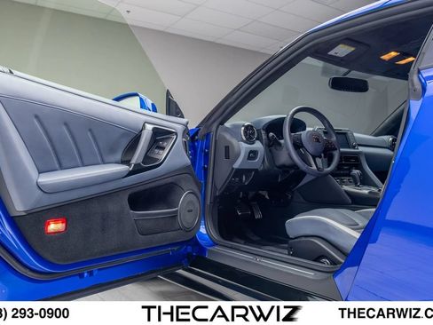 Used 2020 Nissan GT-R Premium AWD/4WD image 44