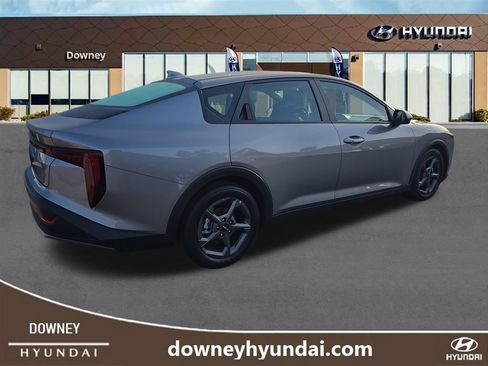 Used 2025 Kia K4 FWD image 5