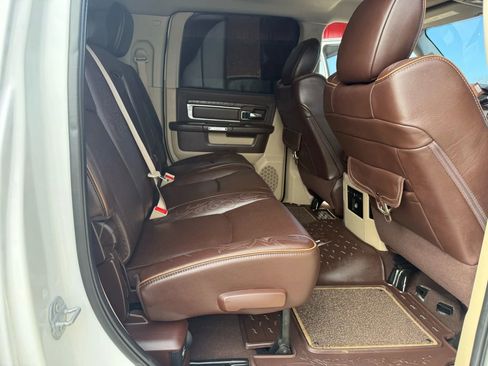 Used 2016 RAM 2500 Longhorn w/ Convenience Group image 18