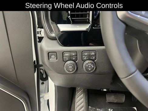 New 2026 Chevrolet Silverado 1500 RST AWD/4WD image 15