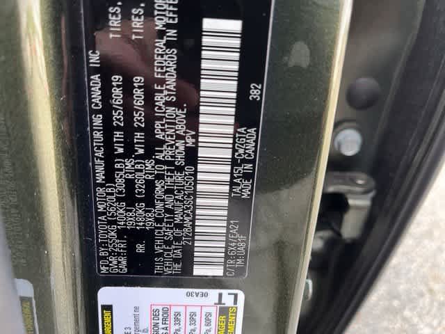 Used 2025 Lexus RX 350 Premium w/ Accessory Package AWD/4WD image 9