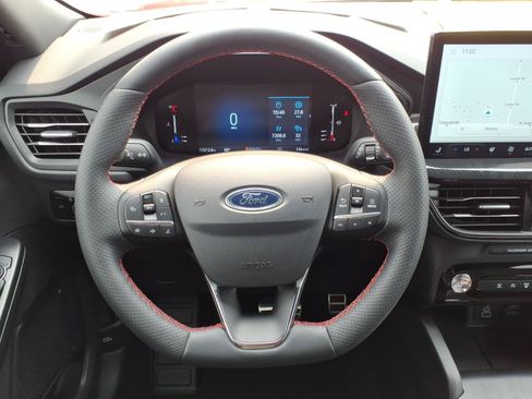 Certified 2024 Ford Escape ST-Line w/ Tech Pack #1 AWD/4WD image 11