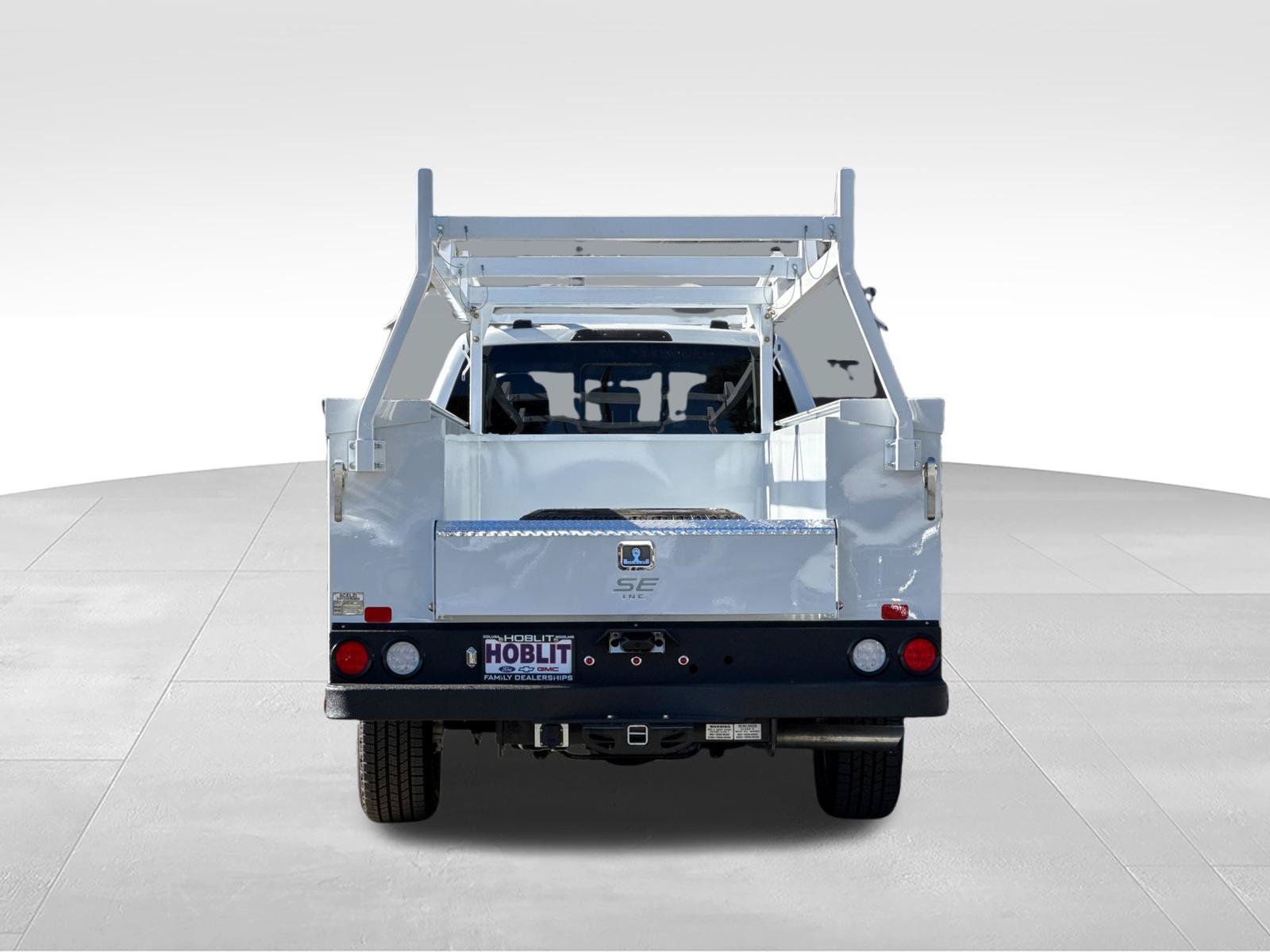 New 2027 Ford F350 XL w/ XL Chrome Package RWD image 4