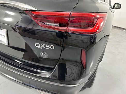 Used 2021 INFINITI QX50 Luxe w/ Appearance Package AWD/4WD image 32