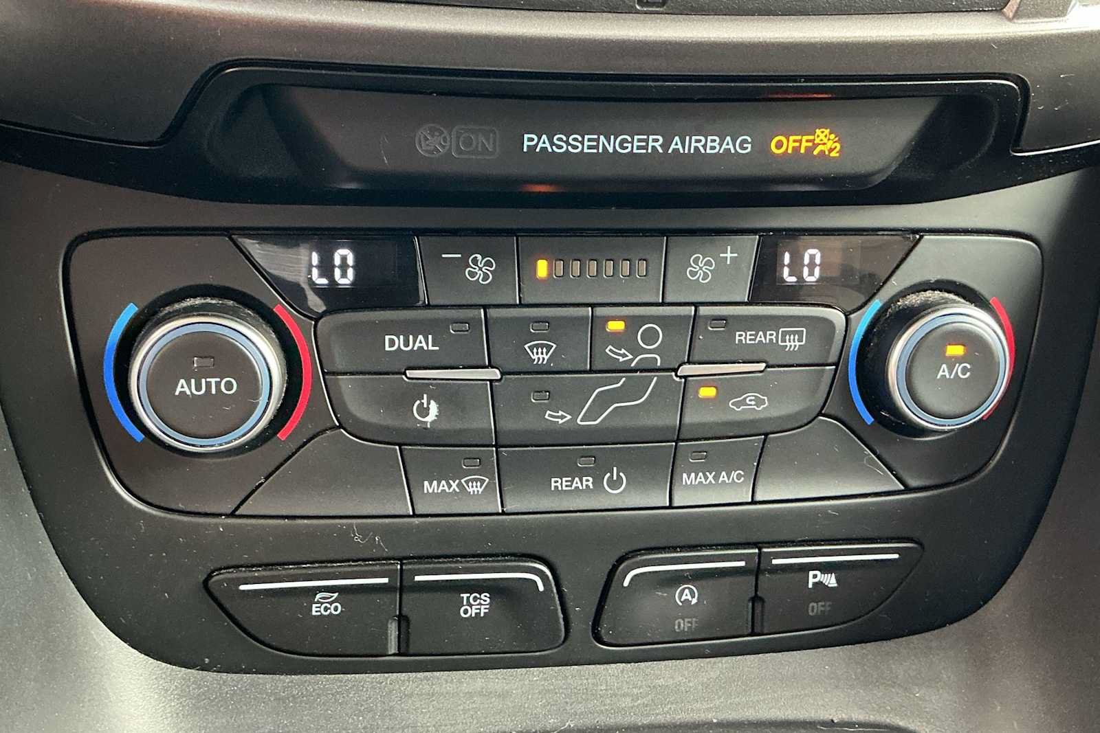Used 2019 Ford Transit Connect XLT FWD image 20