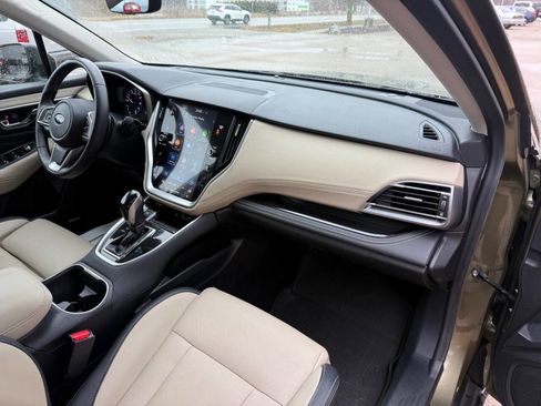 Used 2020 Subaru Outback Limited image 24