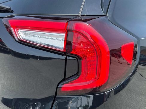 Used 2022 GMC Terrain SLE AWD/4WD image 29