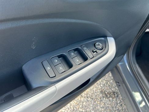 New 2026 Hyundai Venue SEL FWD image 14