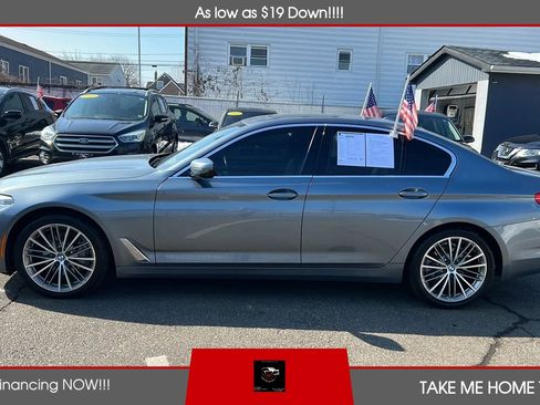 Used 2019 BMW 530i xDrive w/ Convenience Package image 2