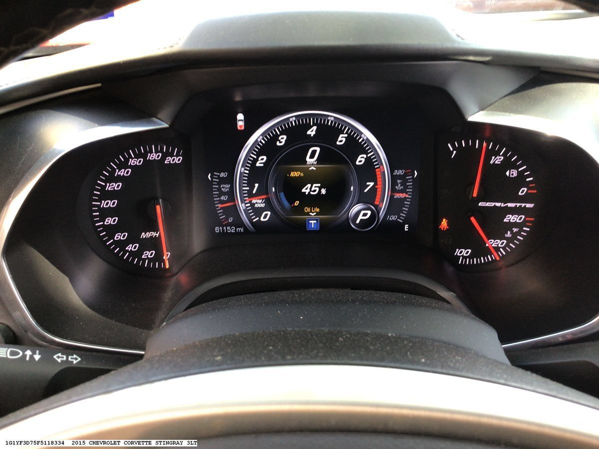Used 2015 Chevrolet Corvette Stingray Convertible w/ 3LT Preferred Equipment Group RWD image 9