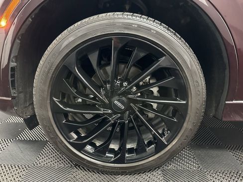 Used 2023 Lincoln Aviator Reserve w/ Equipment Group 201A AWD/4WD image 50
