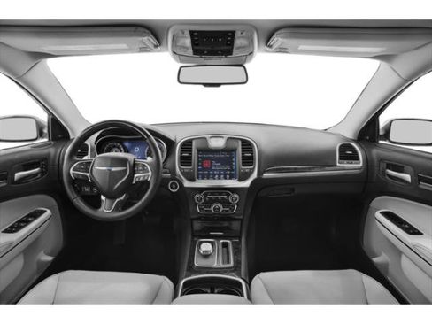 Used 2015 Chrysler 300 C w/ Light Group RWD image 11