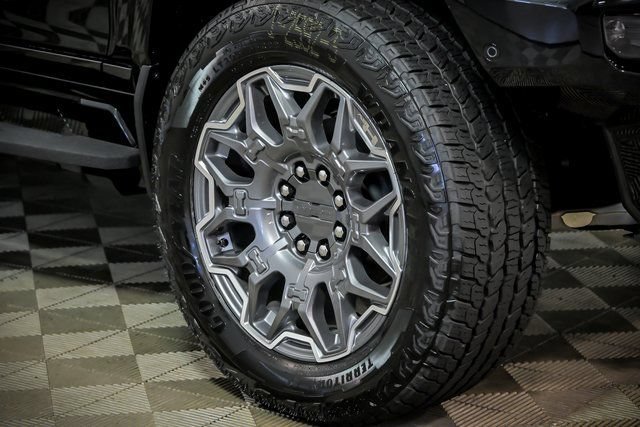 New 2025 GMC Hummer EV 3X AWD/4WD image 3