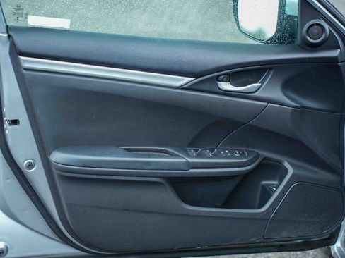 Used 2020 Honda Civic Sport image 14