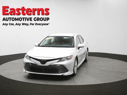 Used 2019 Toyota Camry XLE w/ Carpet Mat Package FWD image 55
