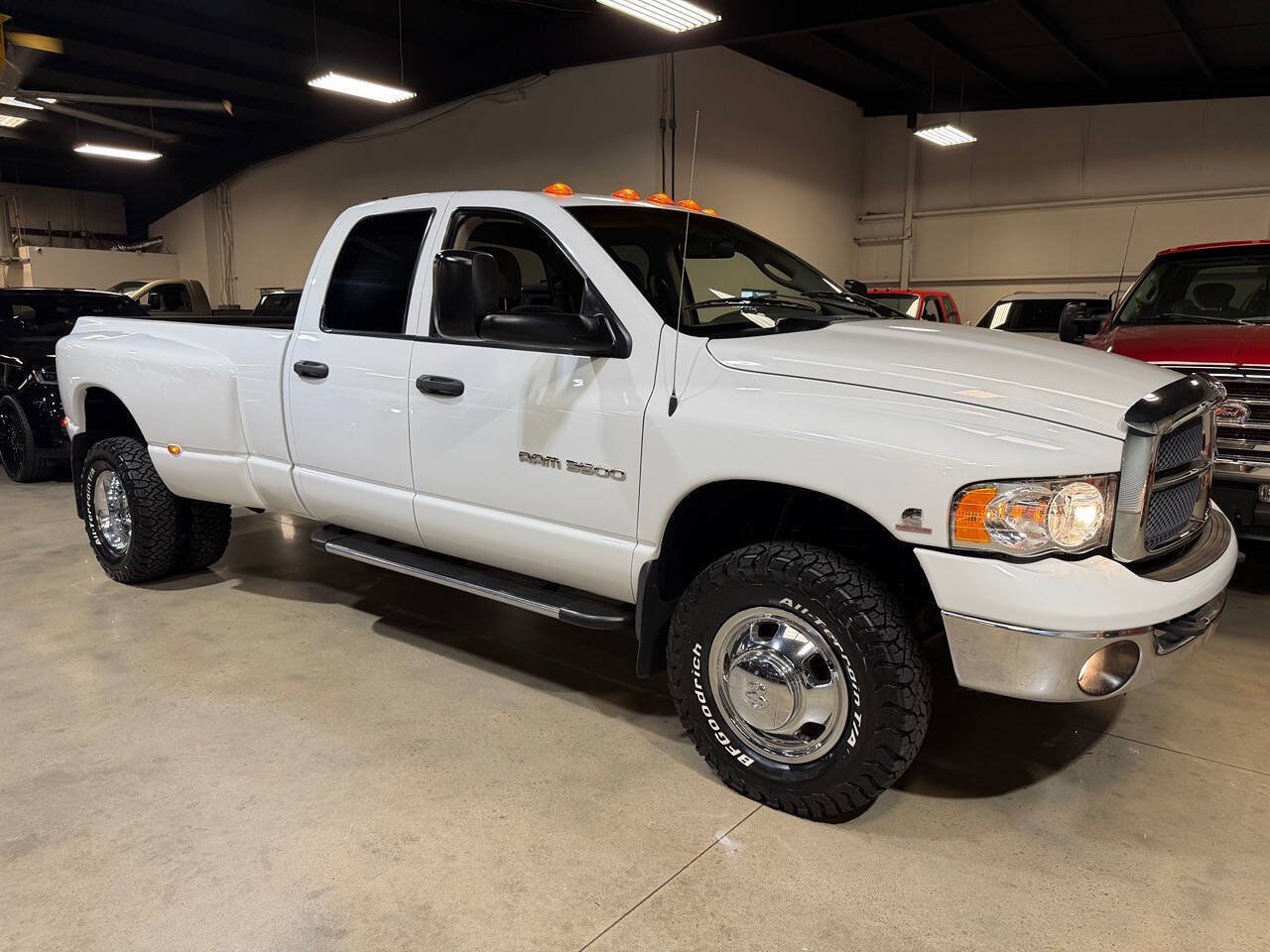 Used 2003 Dodge Ram 3500 Truck SLT AWD/4WD image 1