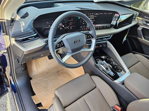 New 2025 Audi Q5 Premium Plus image 9