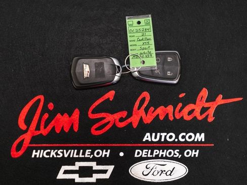 Used 2021 Cadillac XT5 Sportv w/ Platinum Package image 43