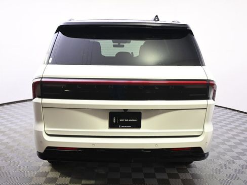 New 2026 Lincoln Navigator Black Label AWD/4WD image 5