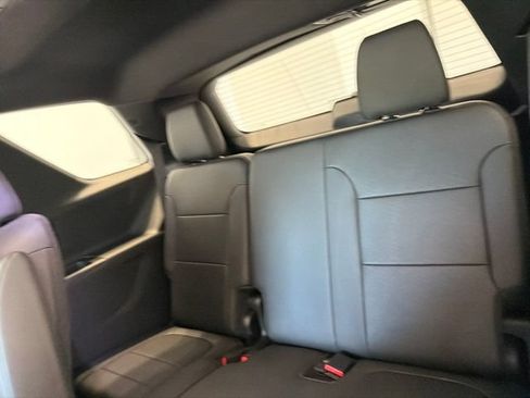 Certified 2023 Chevrolet Traverse High Country w/ LPO, Floor Liner Package AWD/4WD image 17