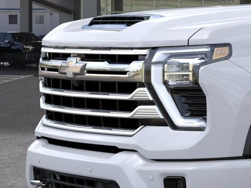 New 2026 Chevrolet Silverado 2500 High Country w/ Technology Package AWD/4WD image 13