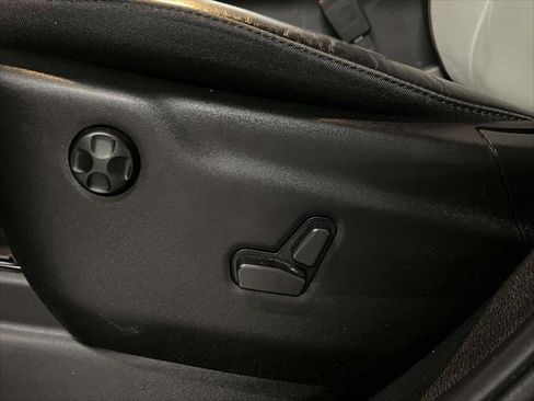 Used 2022 Dodge Durango R/T w/ Blacktop Package image 18