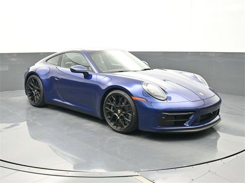 Used 2024 Porsche 911 Carrera GTS image 19