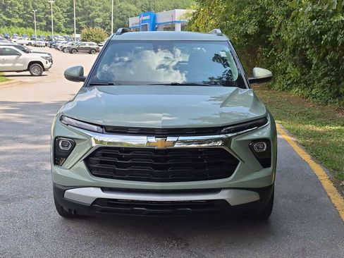 New 2026 Chevrolet TrailBlazer LT w/ Driver Confidence Package FWD image 9