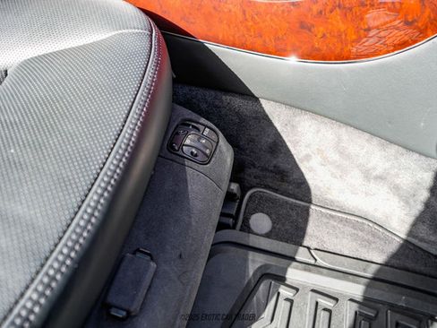 Used 2009 Maybach 62 image 82