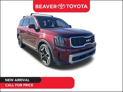Used 2023 Kia Telluride S w/ S Sunroof Package