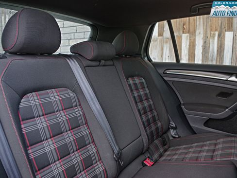 Used 2015 Volkswagen GTI S FWD image 21