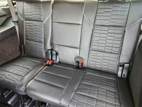 Used 2026 Cadillac Escalade Platinum Sport w/ LPO, ONYX Package image 23